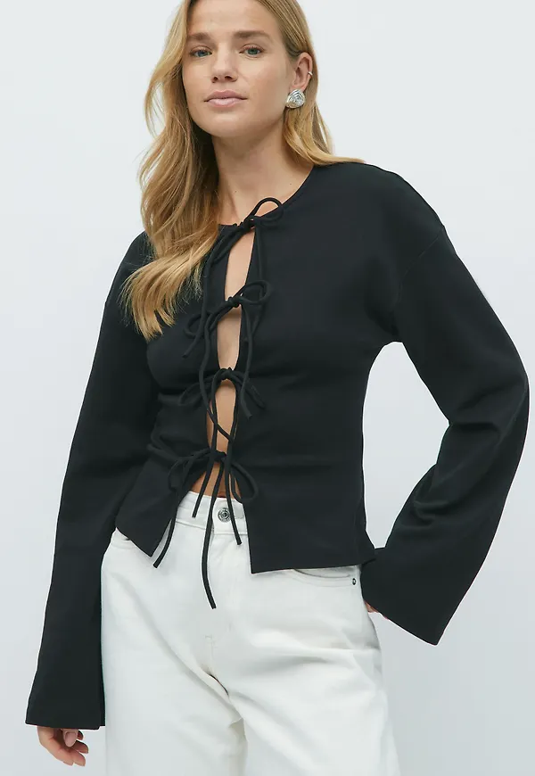 Tie front top