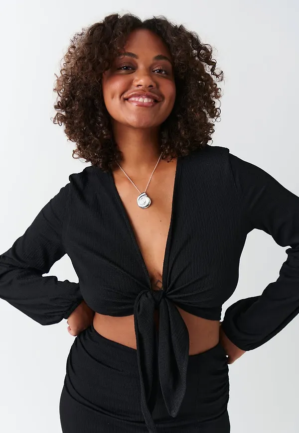 Tie front top