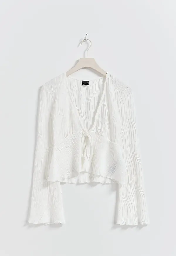 Tie front top