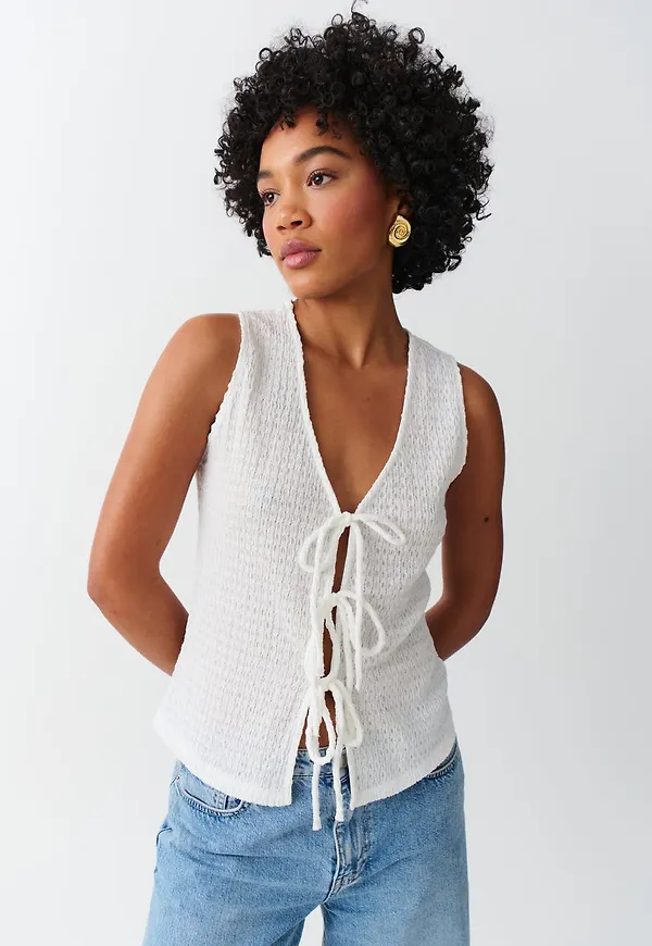 Tie front top