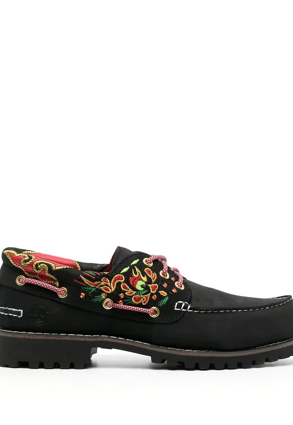 Timberland seglarskor med blomsterbrodyr - Svart