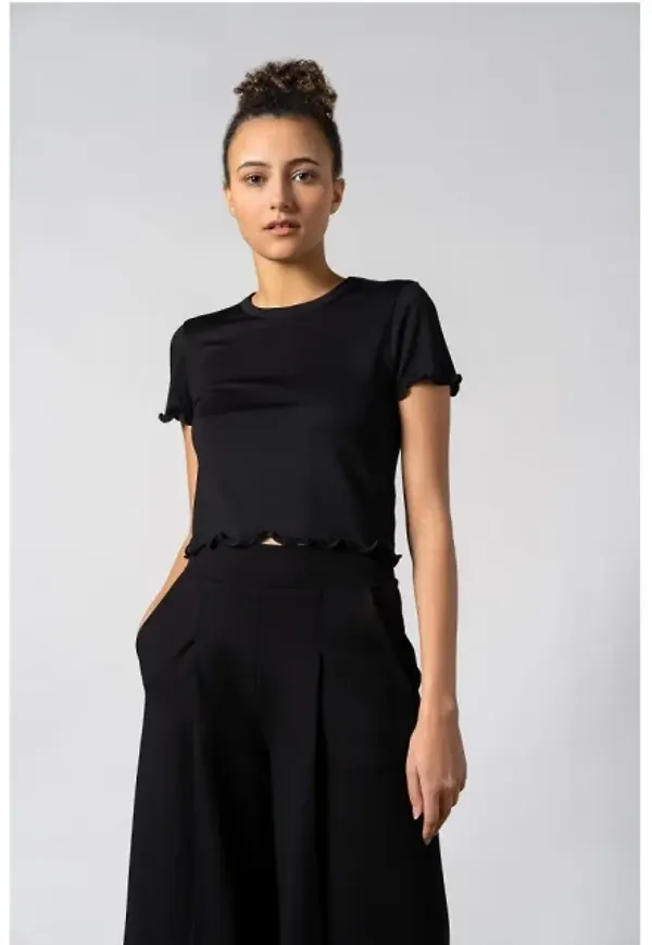 Tipi Tee - Black