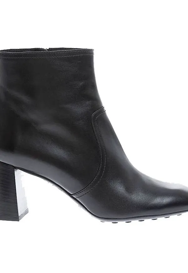 Tod's Calfskin boots with square toe Svart, Dam
