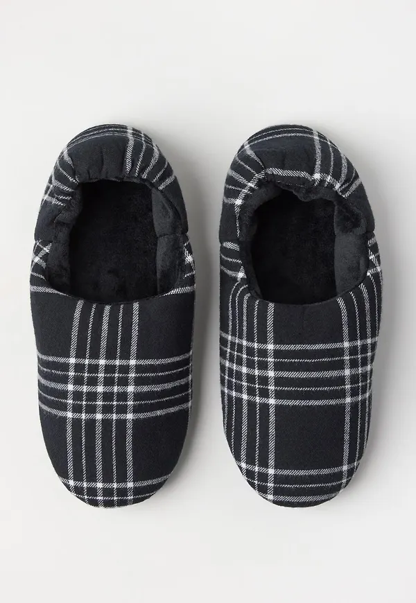 Tofflor i flanell
