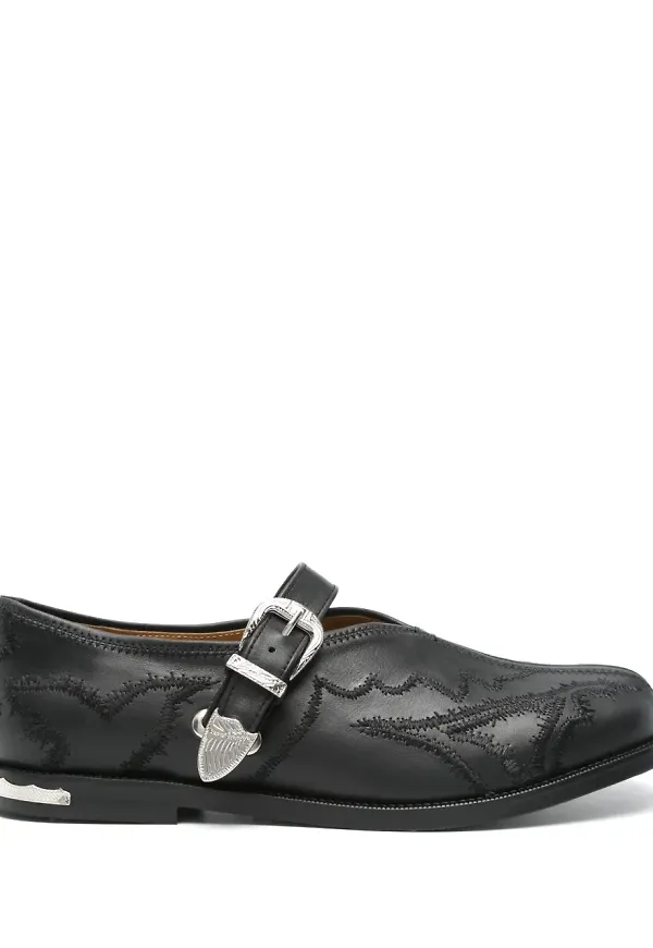 Toga Virilis loafers med brodyr - Svart