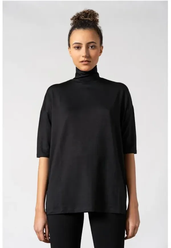 Tomasine Turtleneck Top - Black