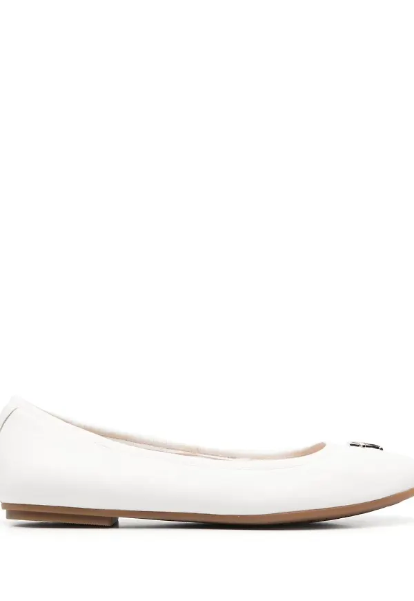 Tommy Hilfiger ballerinaskor med logotypplakett - Vit