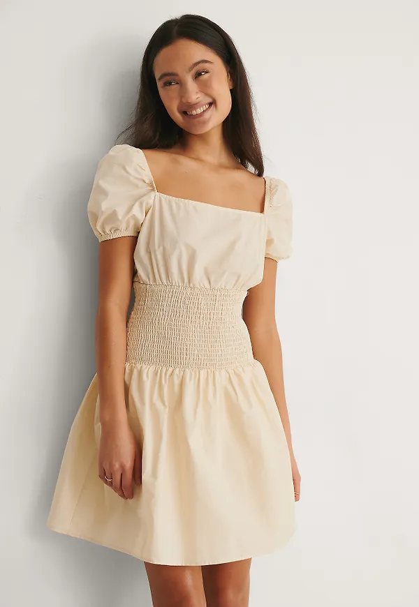 Trendyol Miniklänning Med Volangdetalj - Beige