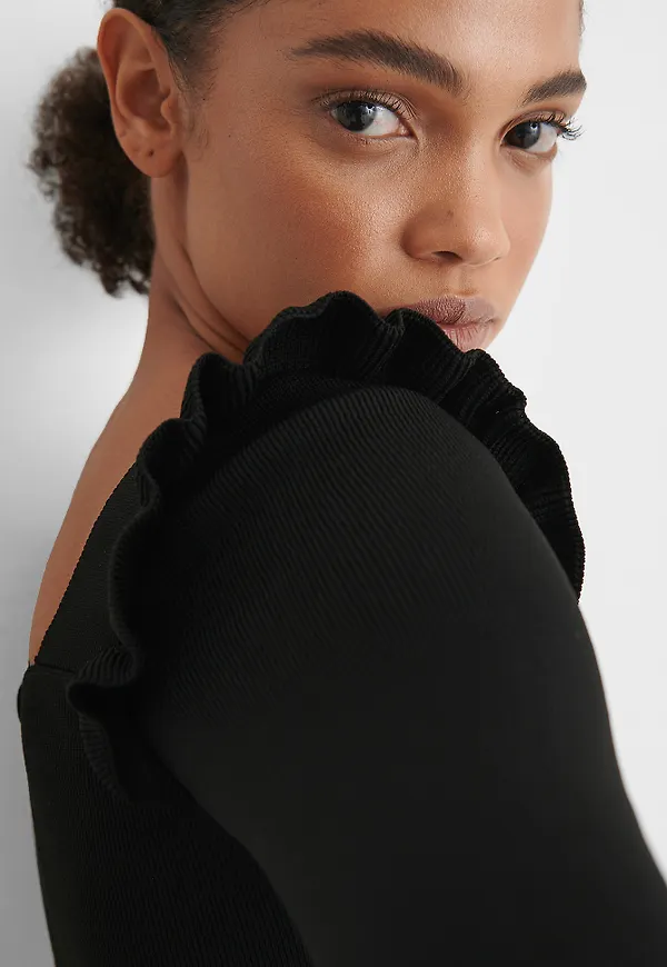 Trendyol Topp - Black