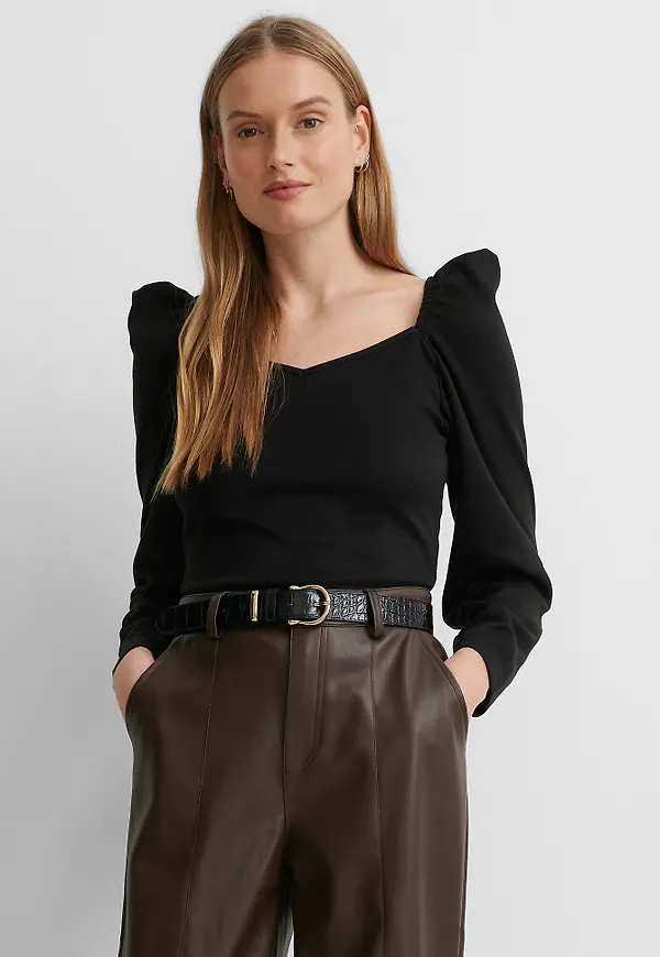 Trendyol Topp Med Detaljer - Black