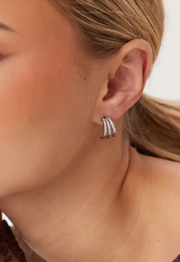 Trippel Crystal Earring