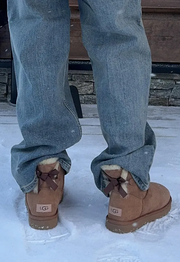 UGG - Beige - W Mini Bailey Bow II