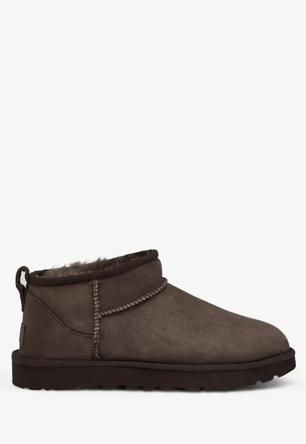 UGG - Brun - W Classic Ultra Mini