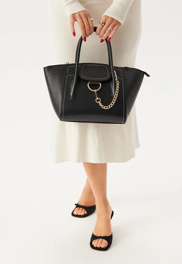 Urbino Leather Handbag