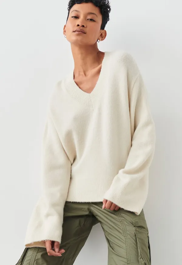 V-neck knitted sweater