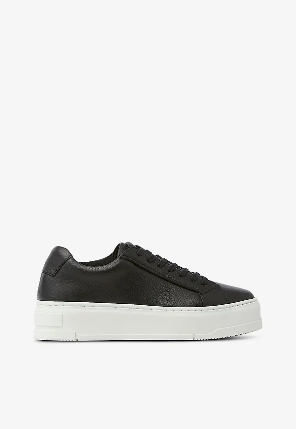 Vagabond - Sneakers Judy - Svart