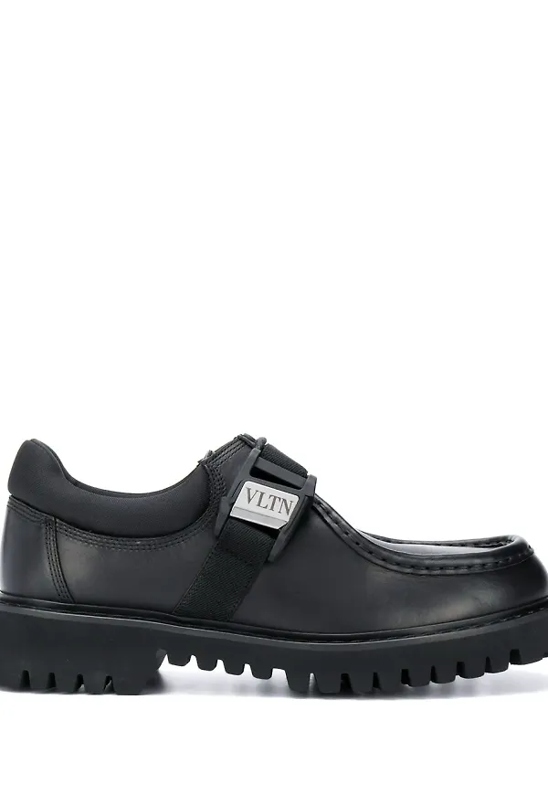 Valentino Garavani grova loafers - Svart