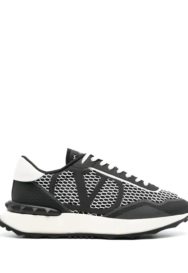 Valentino Garavani Netrunner låga sneakers - Svart
