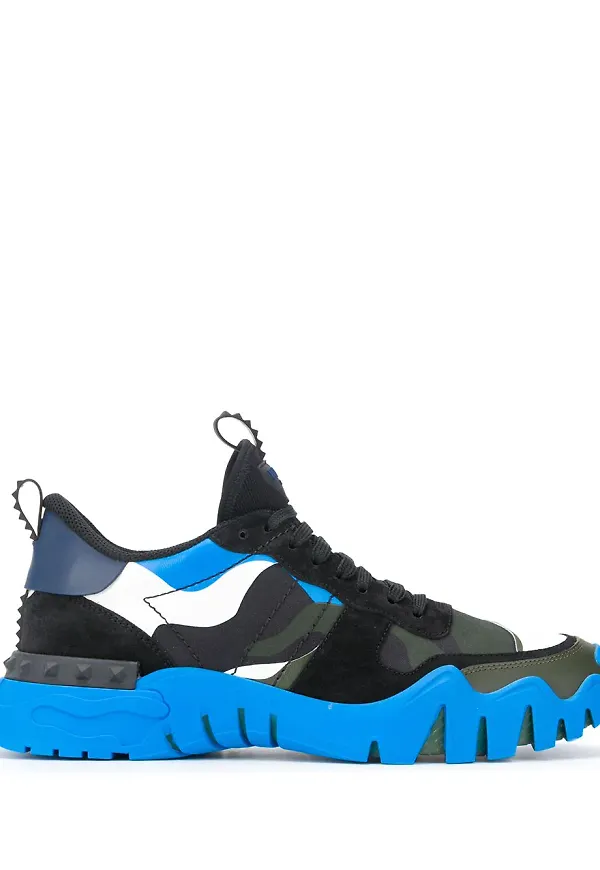Valentino Garavani Rockrunner kamouflagemönstrade sneakers - Svart