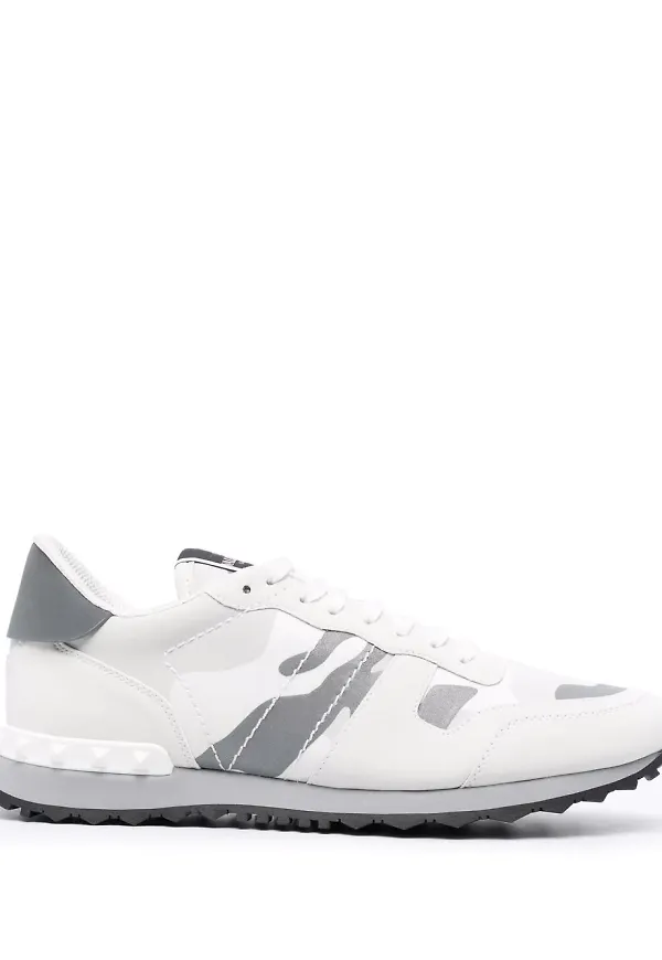 Valentino Garavani Rockrunner kamouflagemönstrade sneakers - Vit