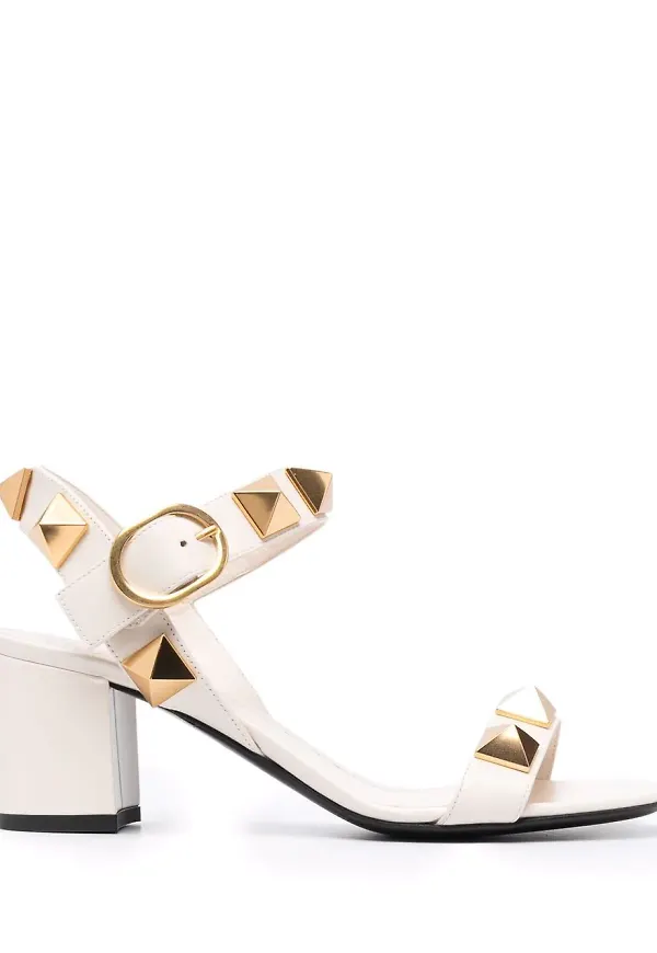 Valentino Garavani Roman Stud lädersandaler - Neutral