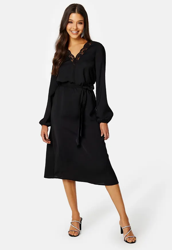 Vallie midi lace dress