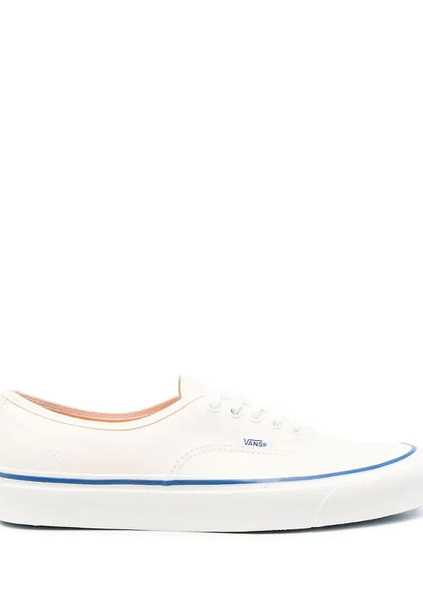 Vans klassiska låga sneakers - Vit