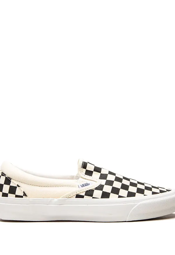 Vans klassiska rutiga slip on-sneakers - Vit