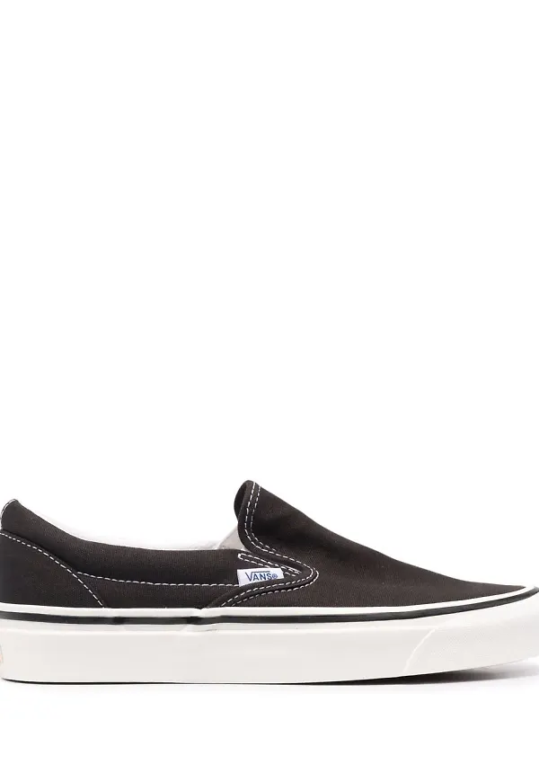 Vans UA slip on-sneakers - Svart