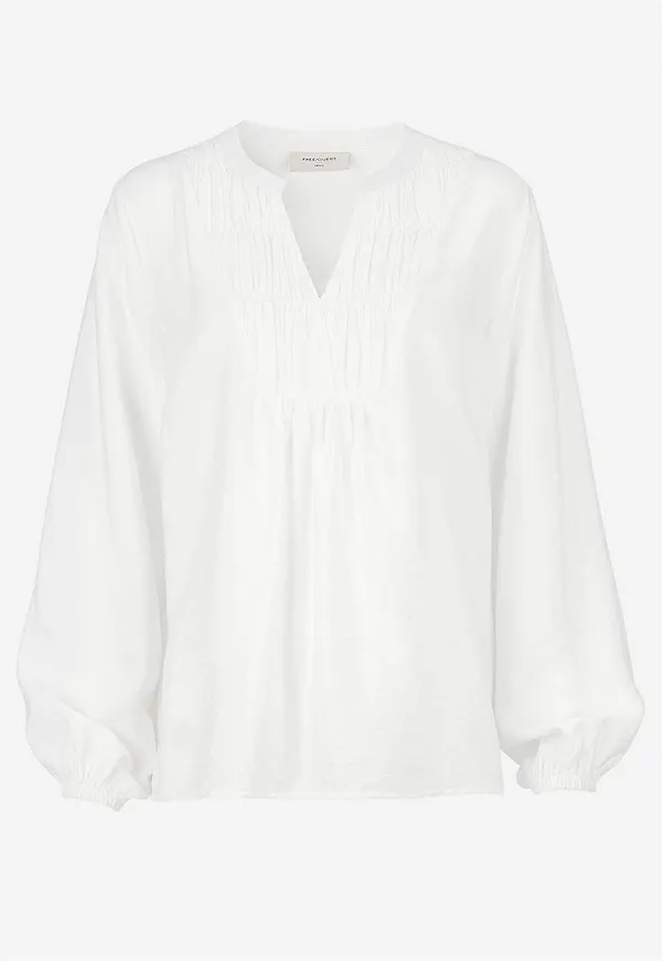 Vävd blus med rynkdetaljer