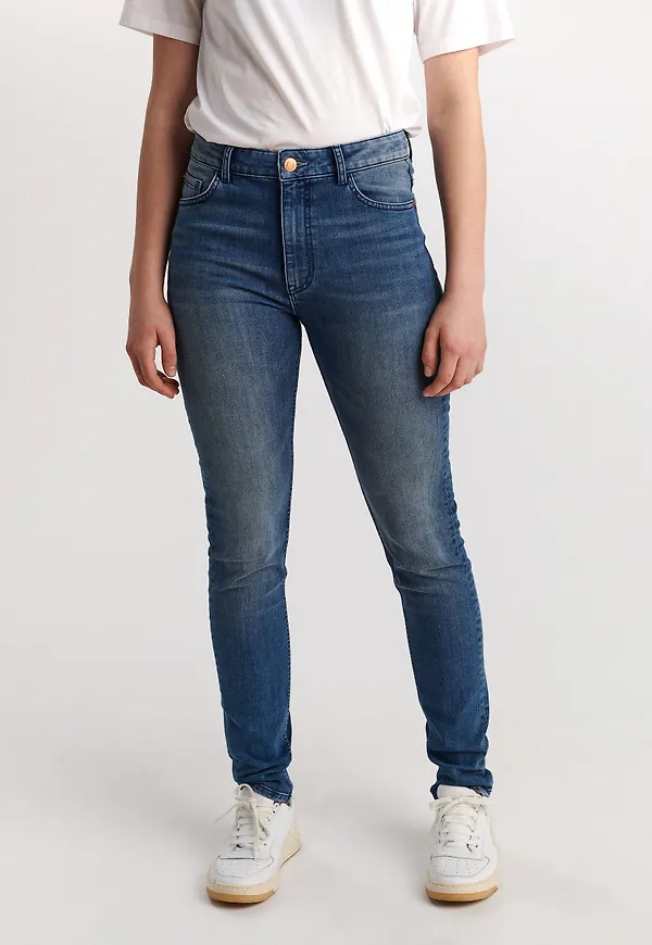 VERA Slim fit jeans med hög midja