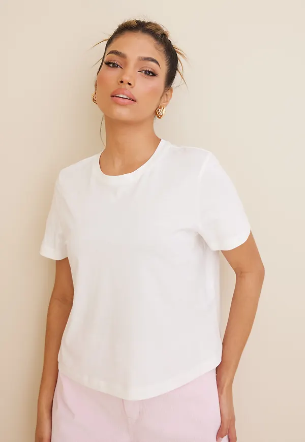 Vero Moda - T-shirts - Snow White - Vmpaula Ss Oversize Crop Top Box Jr - Toppar - T-shirts
