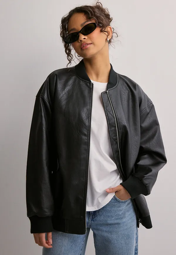 Vero Moda - Svart - Vmagate Coated Jacket Wcp