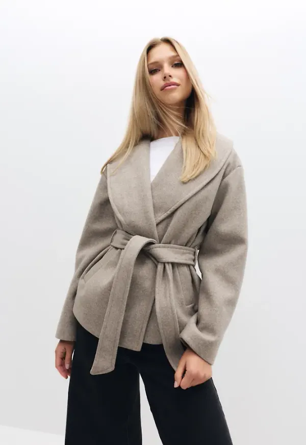 Vero Moda - Beige - Vmanne Bergen Jacket Lcs