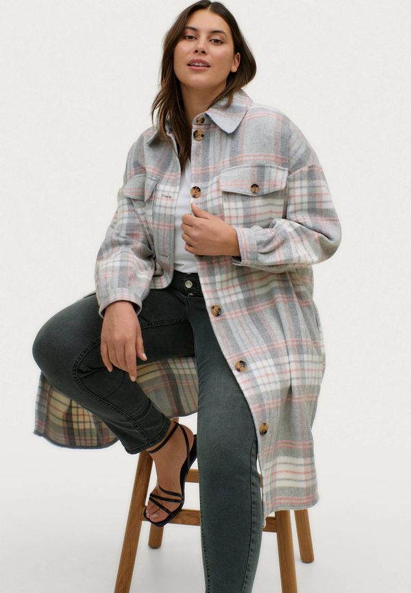 Vero Moda Curve - Kappa vmNelly Check Long Coat Curve - Grå