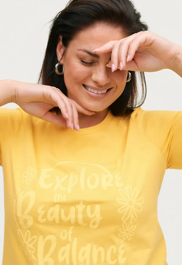 Vero Moda Curve - Topp vmSimone SS T-shirt Curve - Gul