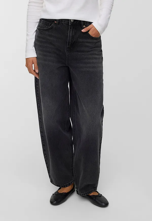 Vero Moda - Jeans Vmbillie Hr Barrel Ank Jeans Li141 - Svart