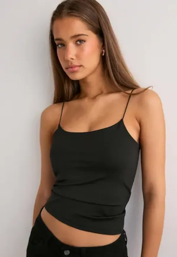 Vero Moda - Svart - Vmmillion Short Singlet Top Jrs Noo
