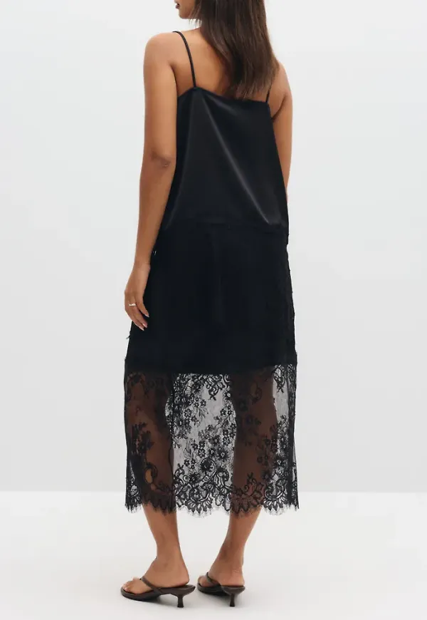 Vero Moda - Svart - Vmollie Lace Hw 7/8 Skirt Wvn