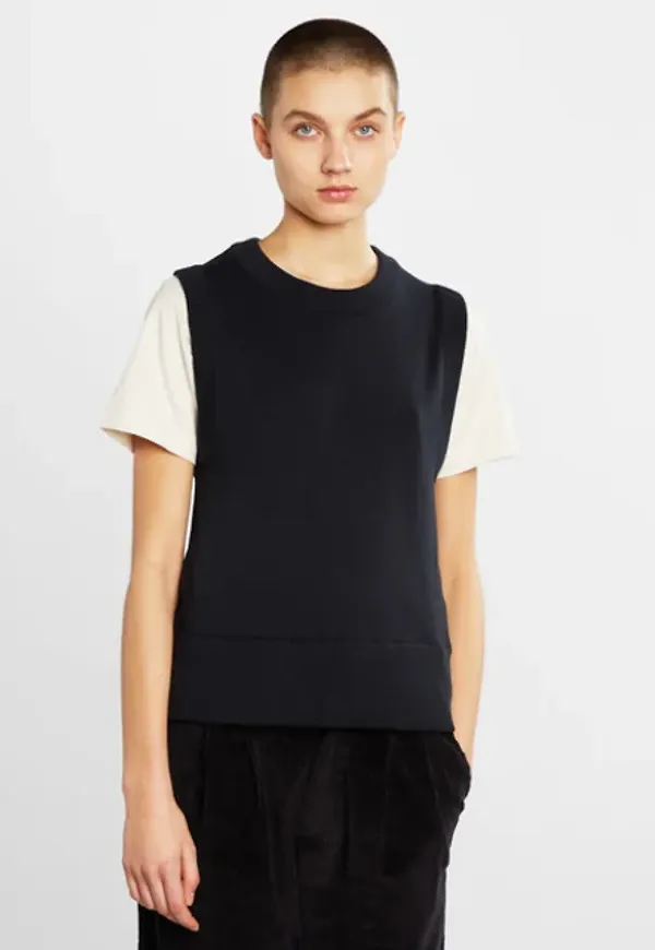 Vest Vika Black