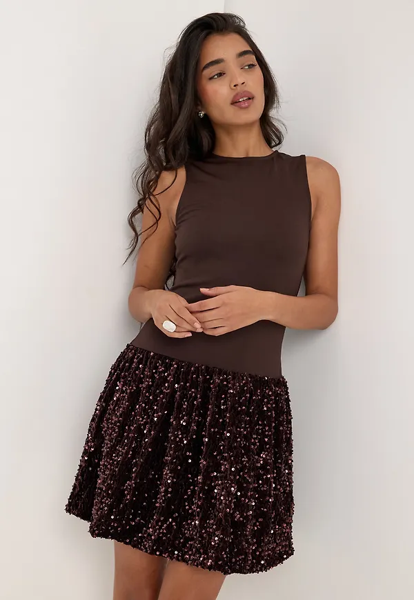 Vibelieve S/S MIX SEQUINS DRESS – Bubbleroom