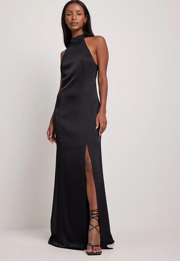 Victoria Waldau x NA-KD I satin maxiklänning - Black