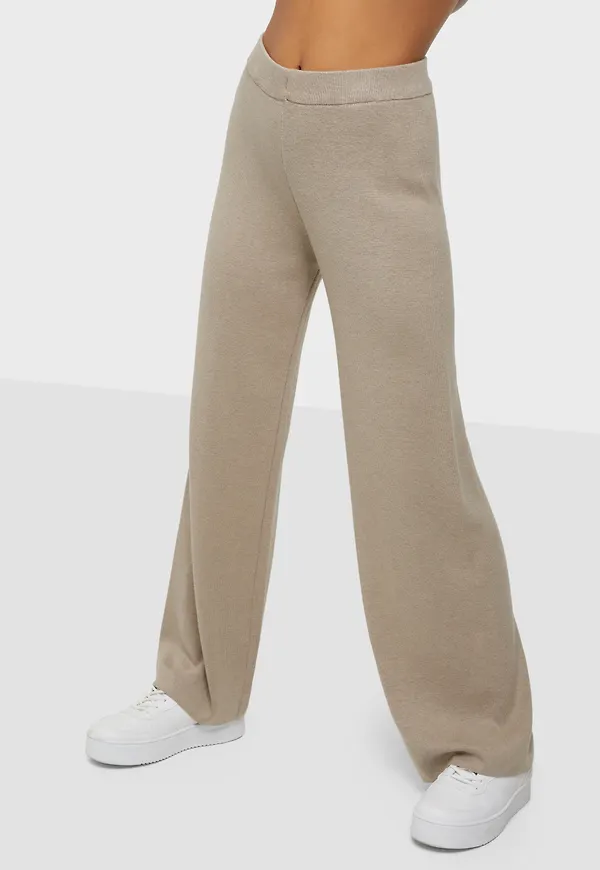 Vila - Byxor - Vidulce Hw 7/8 Knit Pants - Byxor & Shorts - Pants