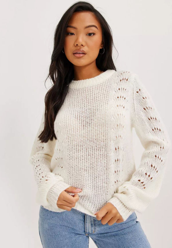 Vila - Stickade tröjor - White Alyssum - Vichai O-Neck L/S Knit Top/Tb - Tröjor - Knitted sweaters