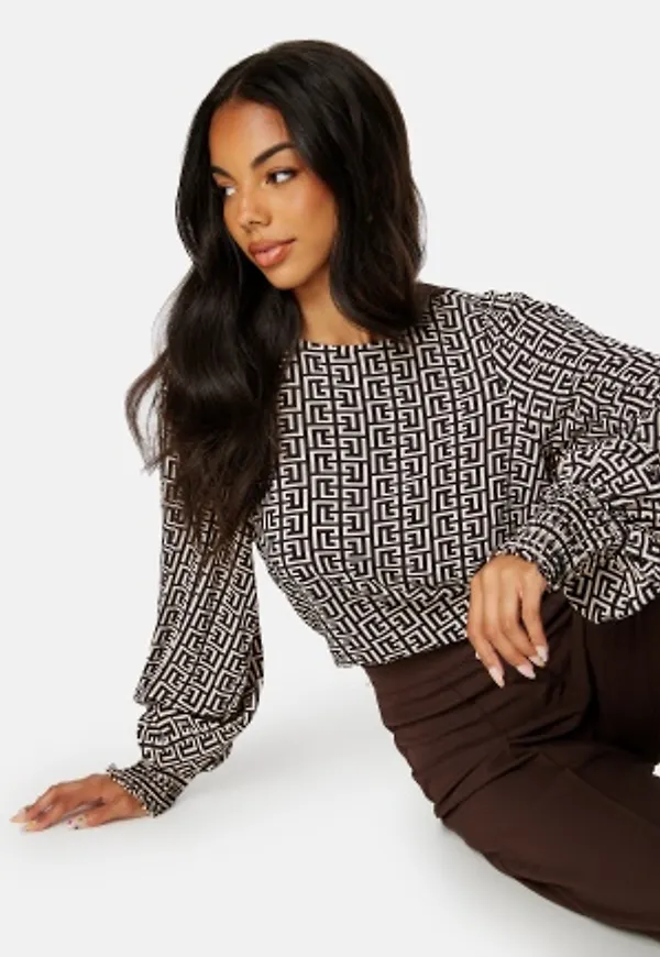 VILA Bana L/S Smock Sleeve Top Black AOP Graphic 42