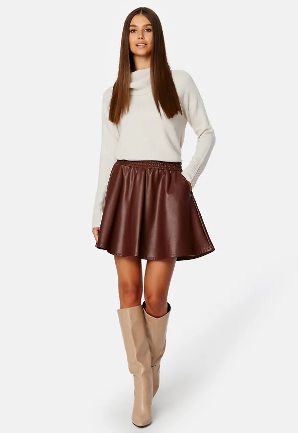 VILA Dagmar RW Coated skater skirt Chocolate fondant 40