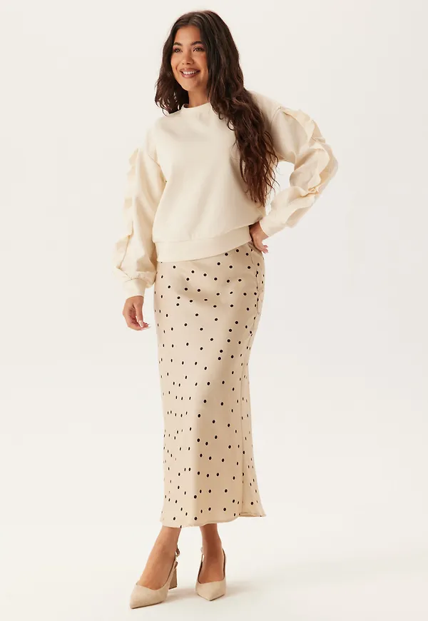 Vimentina Flounce O-neck L/S T