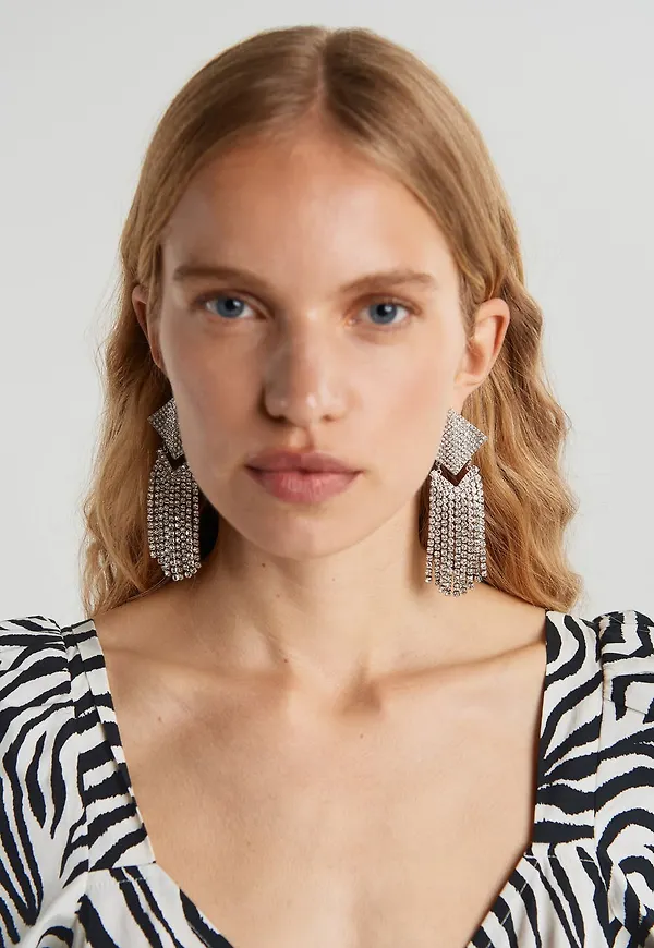 Viola earrings