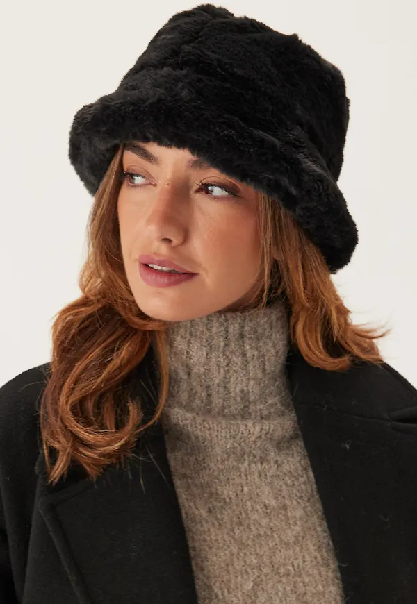 Vmcille Bucket Hat