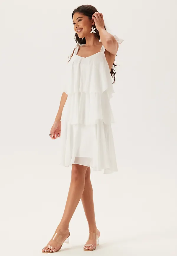 Vmfelicia Tiestrap Ruffle Shor